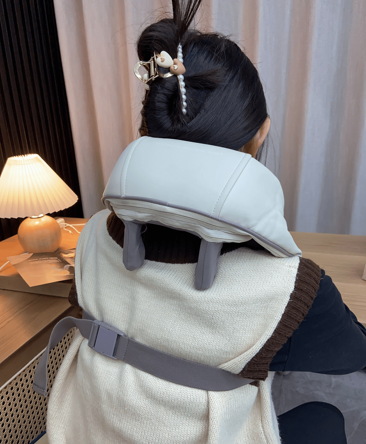 Belro neck and shoulder heat massager with therapeutic massage nodes for relaxing comfort in health and beauty massage chairs.