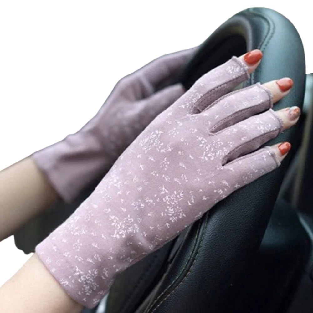 Belro UV-protective cotton gloves, stylish accessories with a snug fit, shown on a hand, perfect for sun protection and fashion.