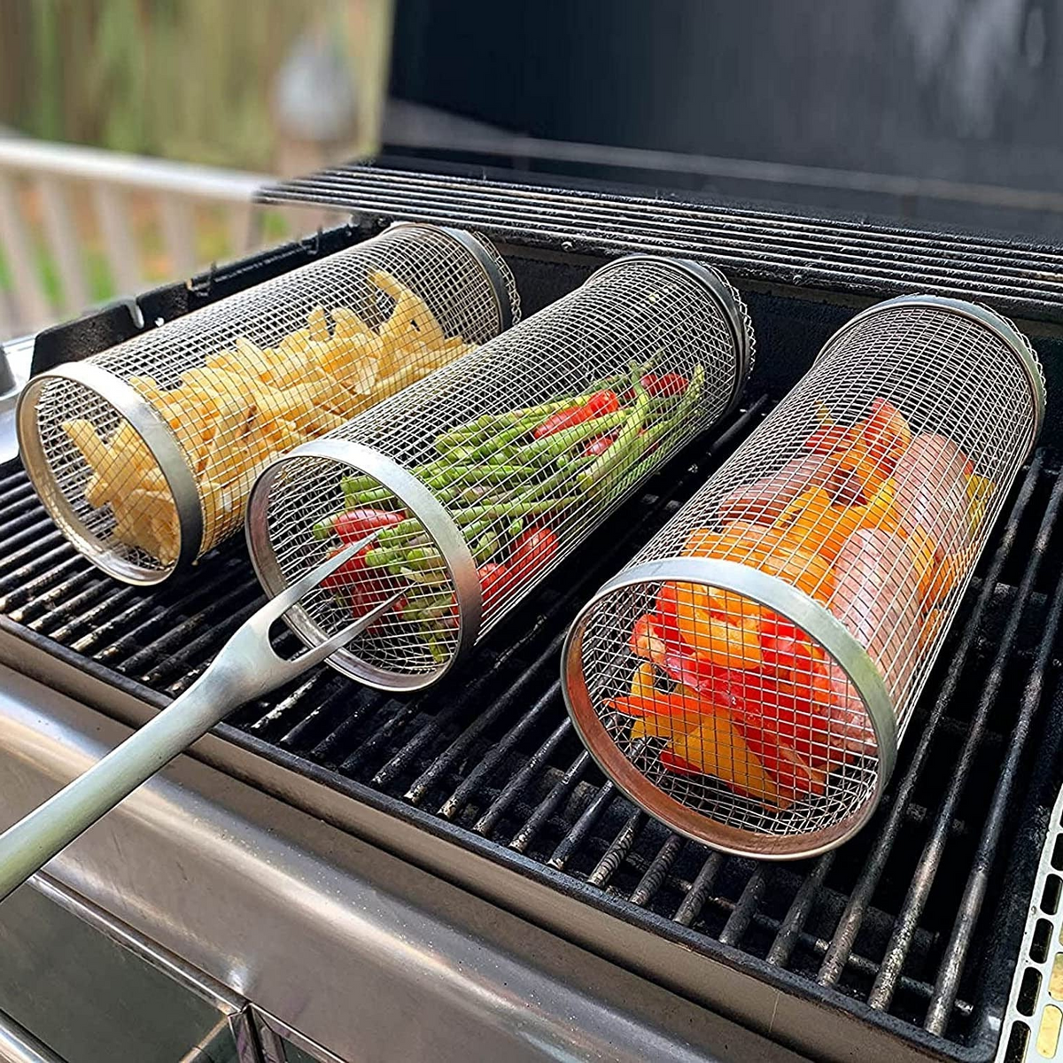 Belro stainless steel rolling BBQ grill basket for grilling vegetables and meats, ideal for outdoor kitchen and dining.