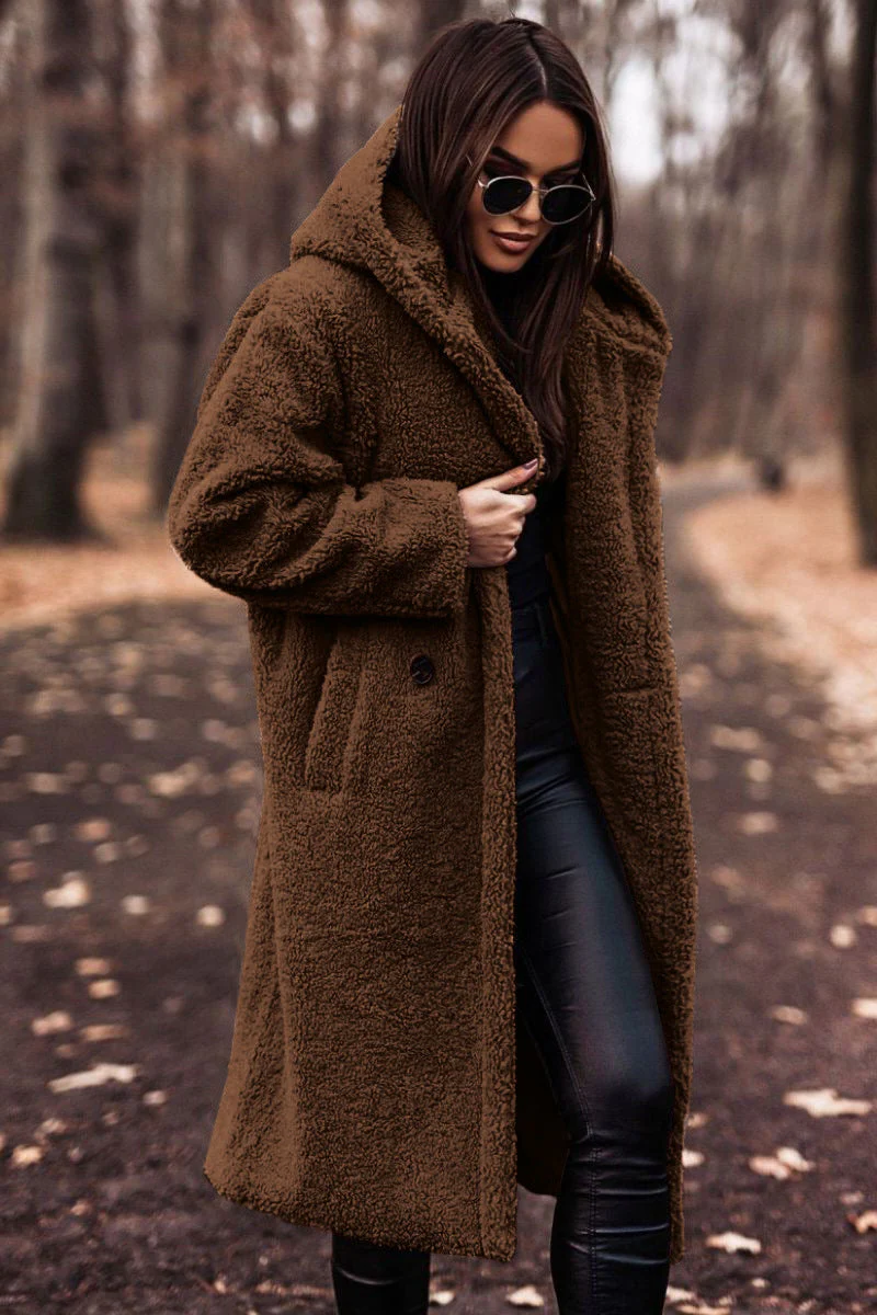 Belro winter coat featuring a warm, stylish design with a cozy fur-lined hood and insulated fabric for cold weather.