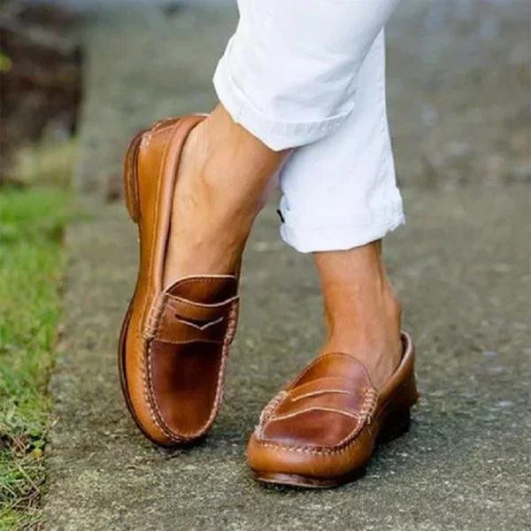 Women’s vintage slip-on loafers by Belro featuring low heel and PU leather upper, stylish and comfortable footwear.