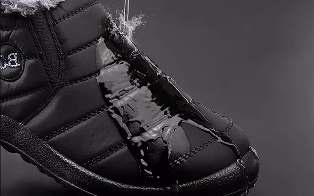 Belro waterproof winter slip-on boots with snow-resistant soles, designed for cold weather and snowy conditions.