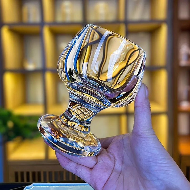 Belro cocktail glass with elegant design, clear glassware for drinks, perfect for stylish beverage presentation.