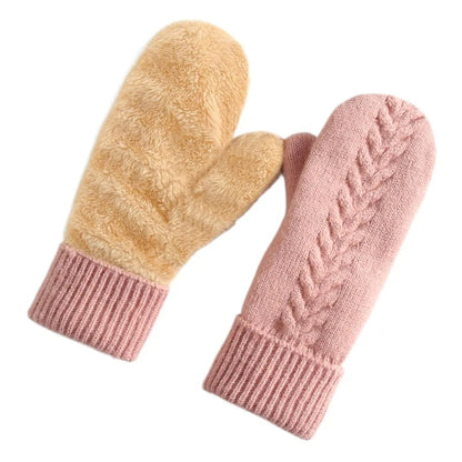 Pink Belro double layer fleece-lined winter mittens with soft insulation and cozy exterior for cold weather warmth.