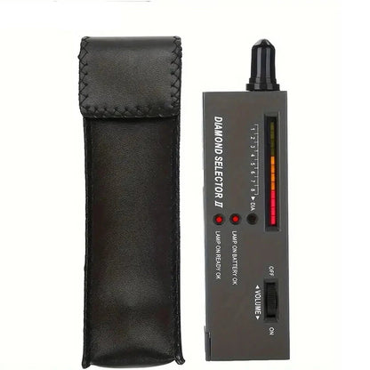GETDECO portable electronic diamond tester pen with LCD and LED indicators for quick, accurate jewelry gemstone testing.