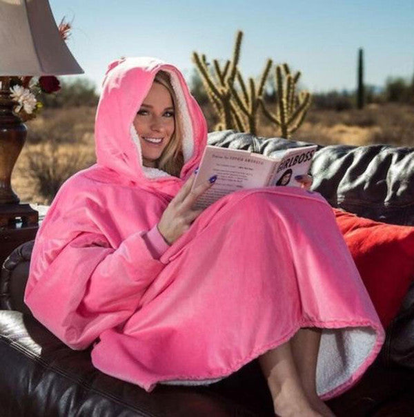 Belro blanket sweater with fleece lining, cozy rainwear clothing featuring a soft, warm fleece interior and comfortable fit.