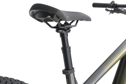 Casavibeo Aventon Ramblas eMTB with sleek Borealis frame, showing the electric mountain bike's modern design and sturdy tires.