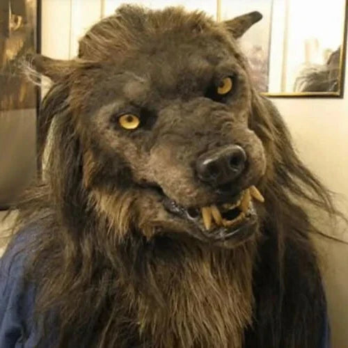 Belro scary wolf mask for Halloween and masquerade parties, featuring a detailed, furry wolf face with fierce eyes and sharp teeth.