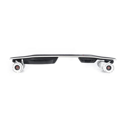 Casavibeo Meepo Voyager X electric skateboard with free Cyclone 107s rubber wheels, showing deck and wheel details.